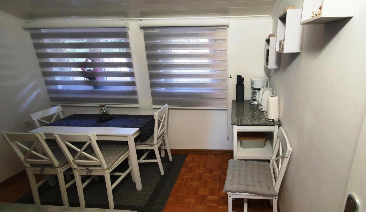 Molo View Apartment ロヴィニ エクステリア 写真