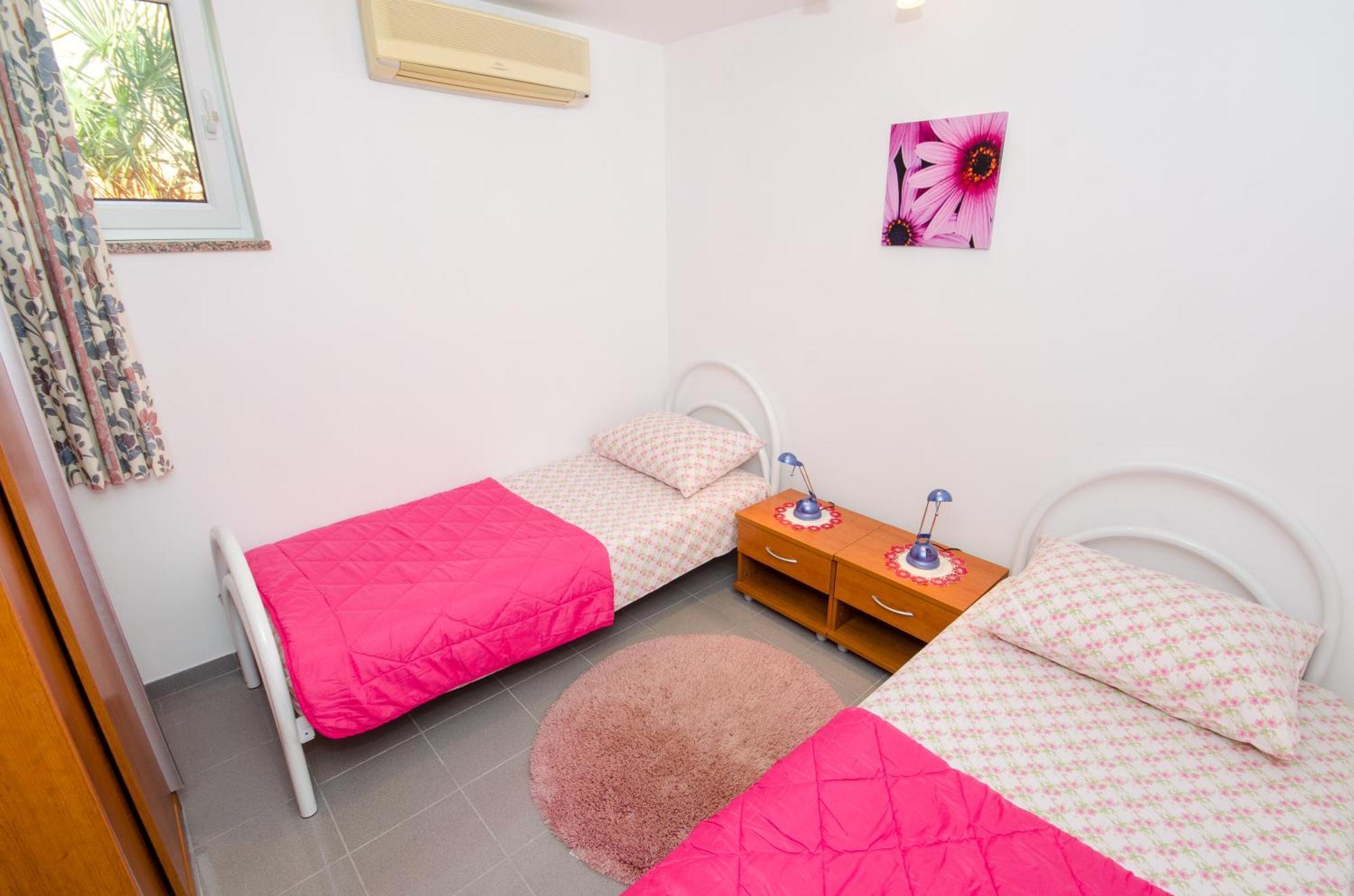 Molo View Apartment ロヴィニ エクステリア 写真