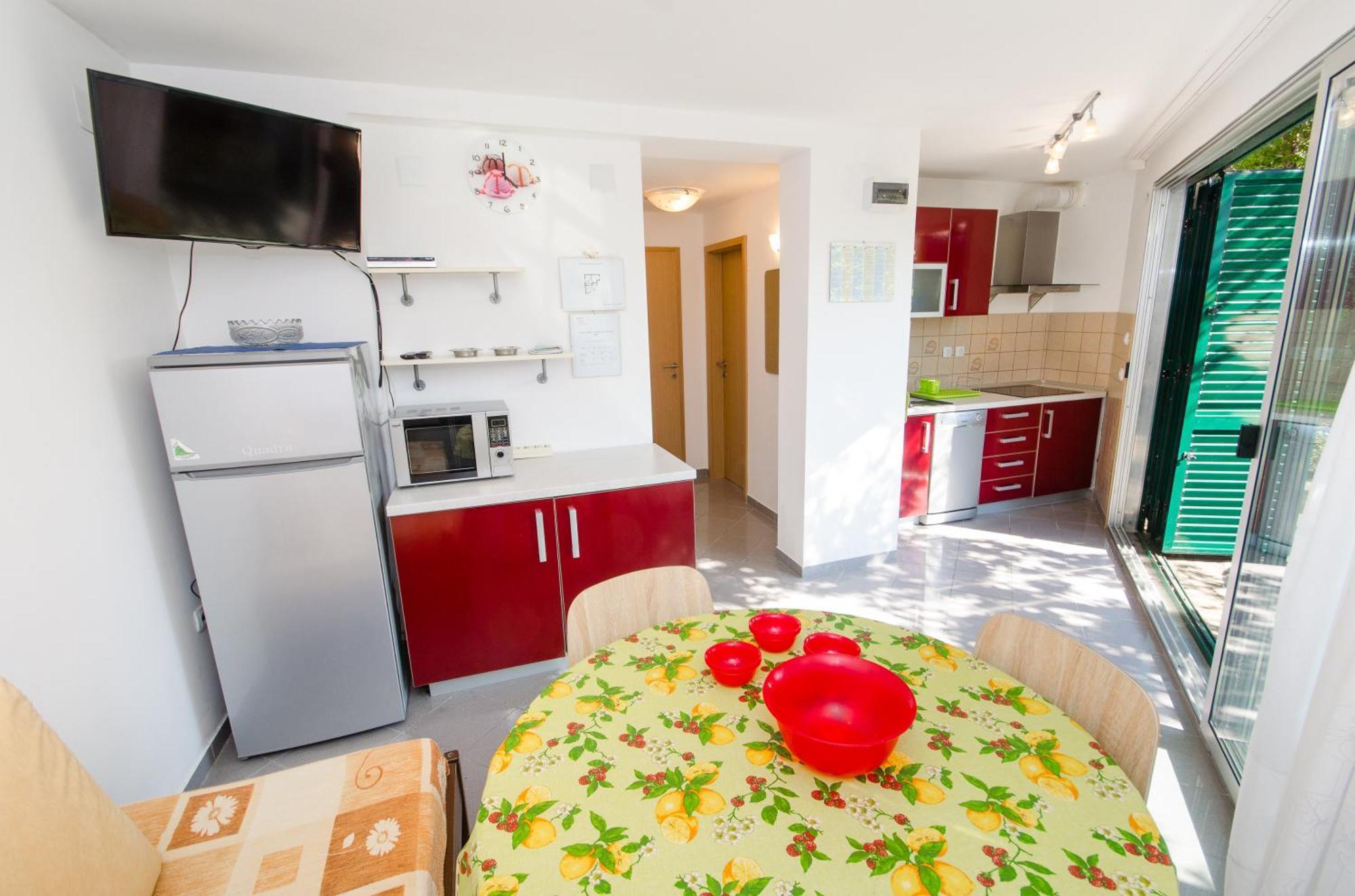 Molo View Apartment ロヴィニ エクステリア 写真