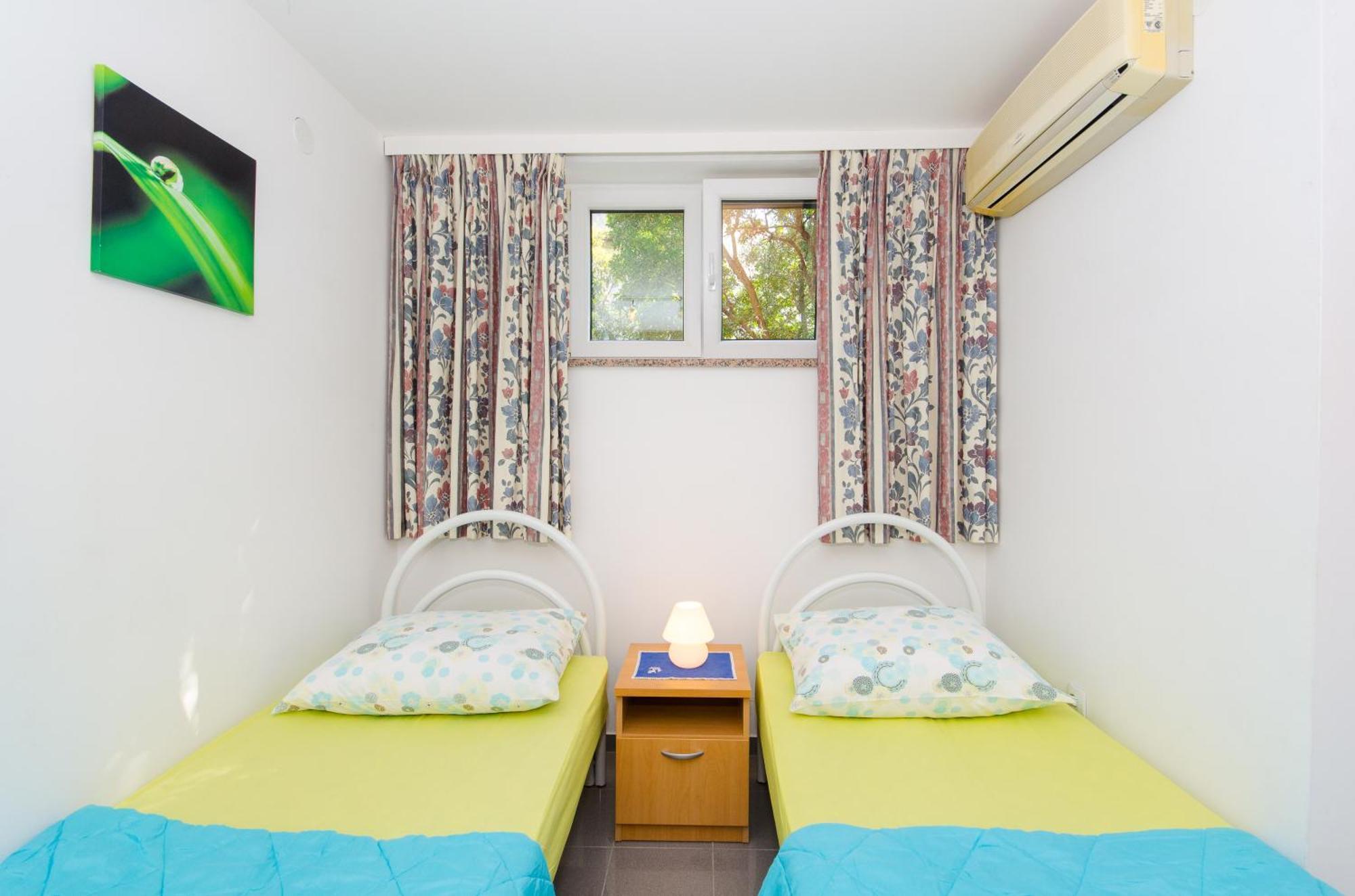 Molo View Apartment ロヴィニ エクステリア 写真
