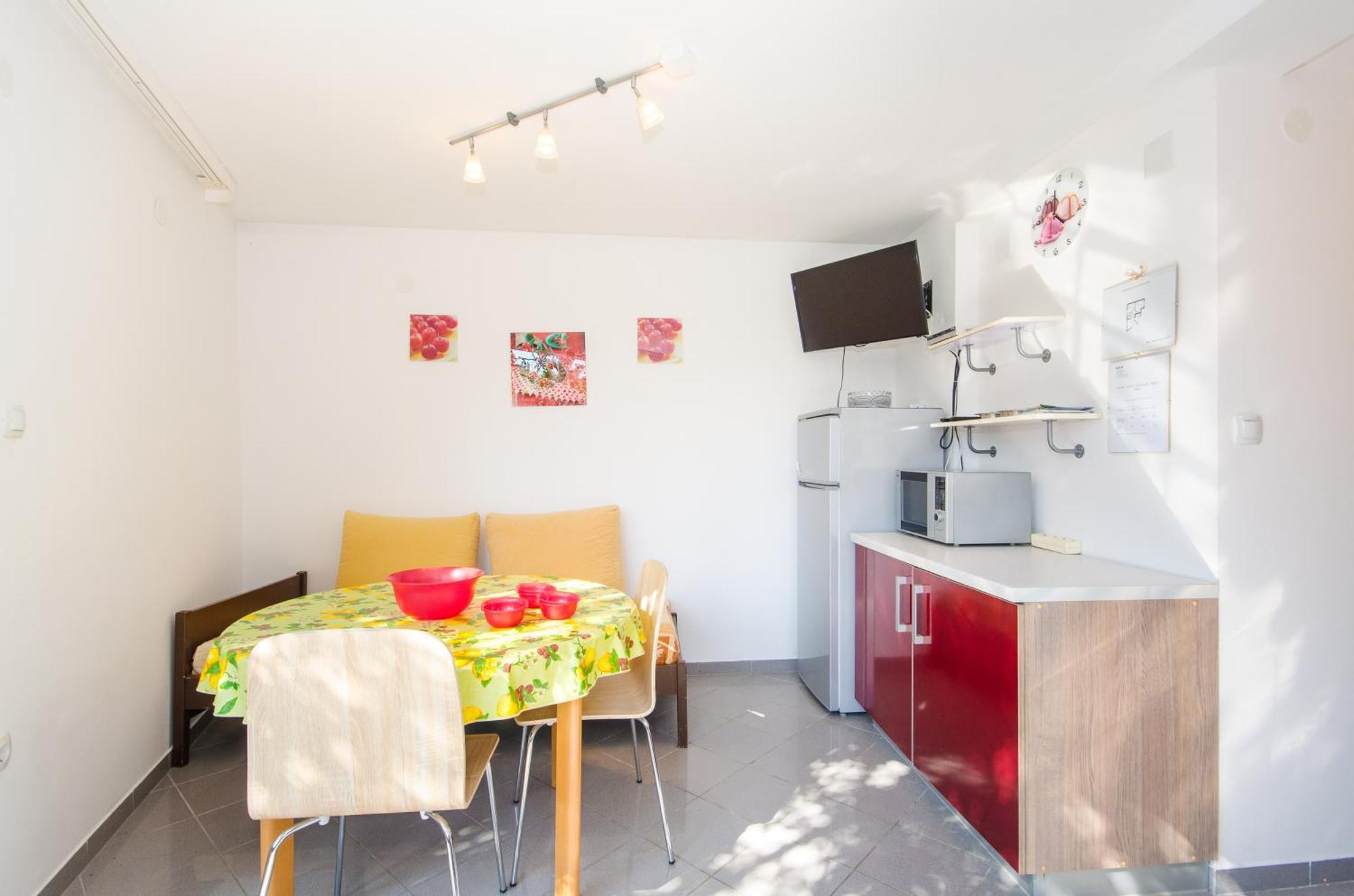 Molo View Apartment ロヴィニ エクステリア 写真