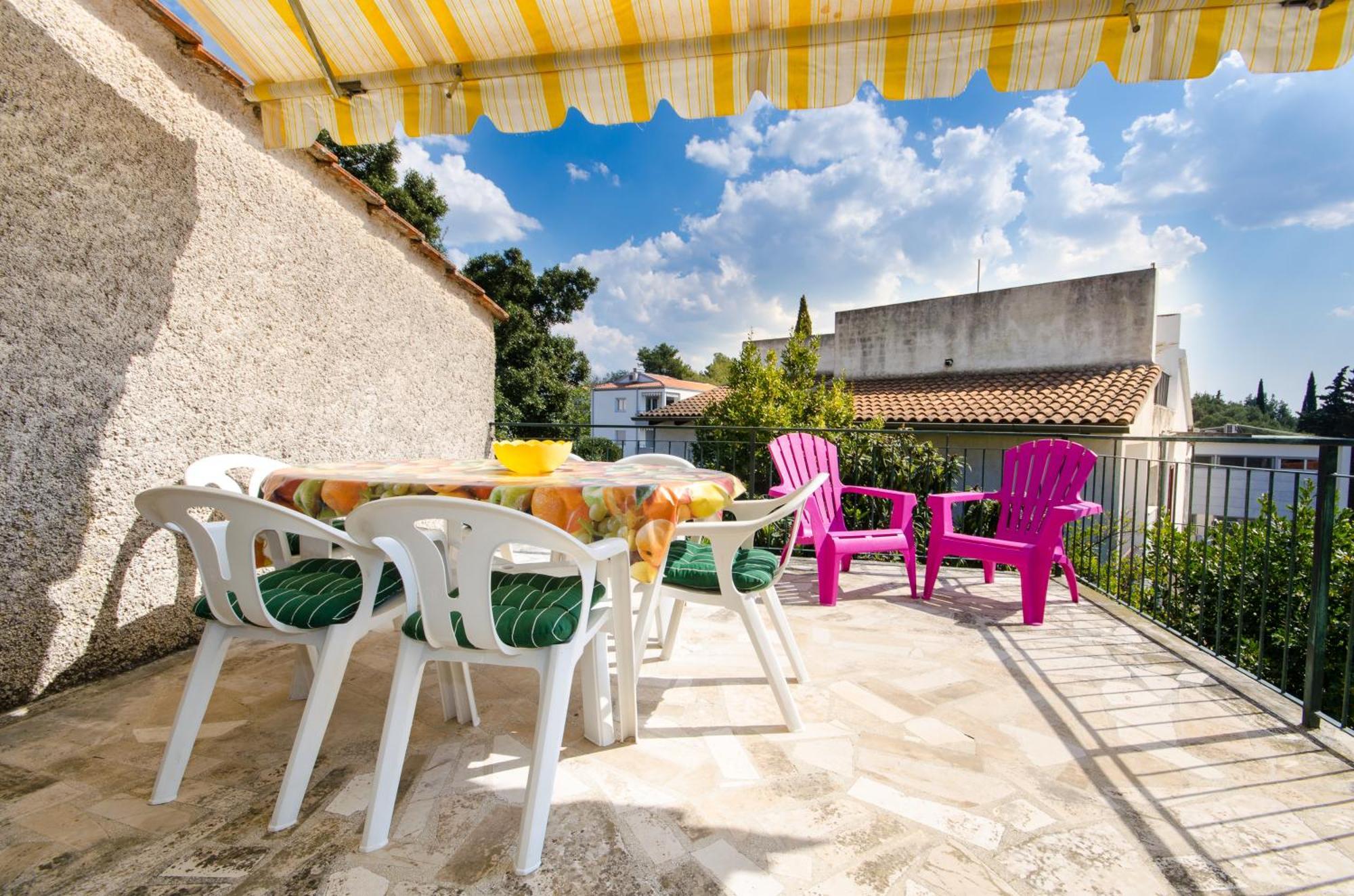 Molo View Apartment ロヴィニ エクステリア 写真