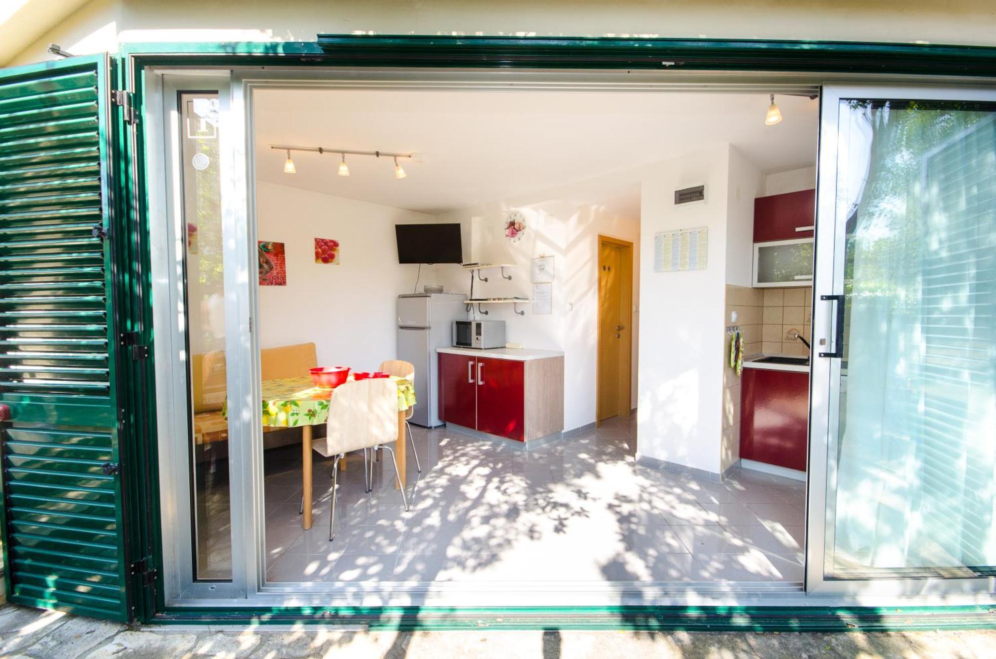 Molo View Apartment ロヴィニ エクステリア 写真